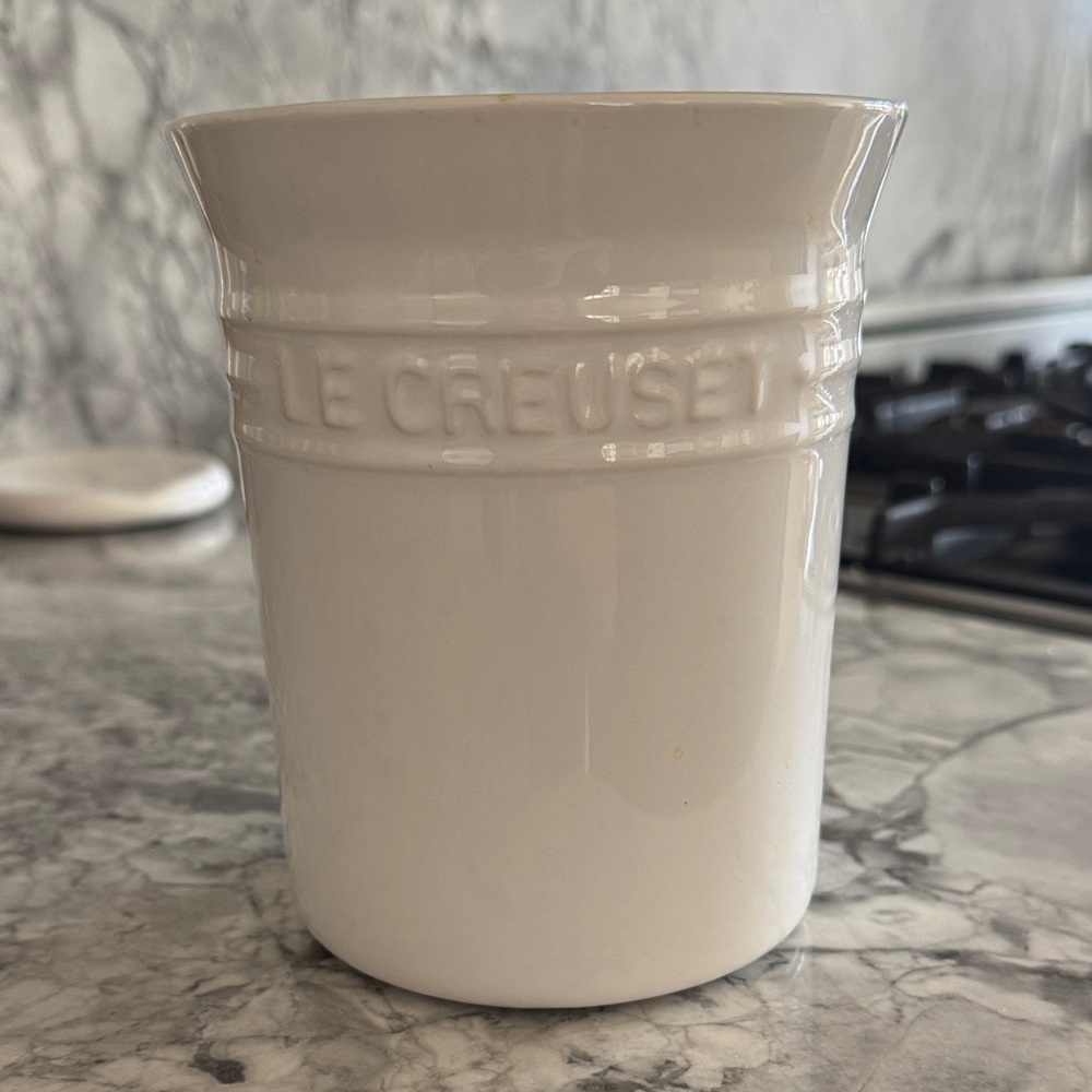Le Creuset Classic White Stoneware Holder